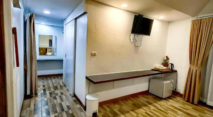 Bed in De Bua Valley