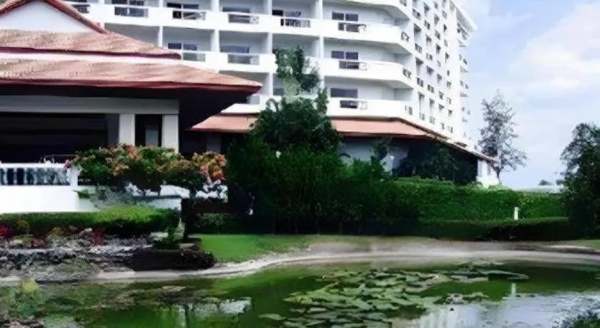 BP Samila Beach Hotel & Resort