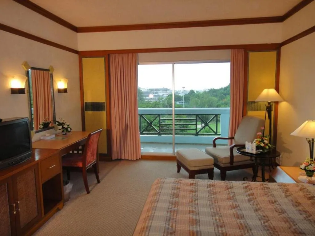 Bed in BP Samila Beach Hotel & Resort