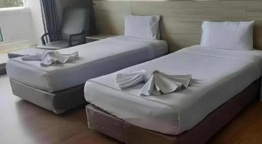 Bed in BP Samila Beach Hotel & Resort