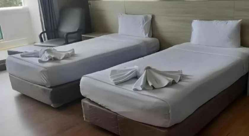 Bed in BP Samila Beach Hotel & Resort