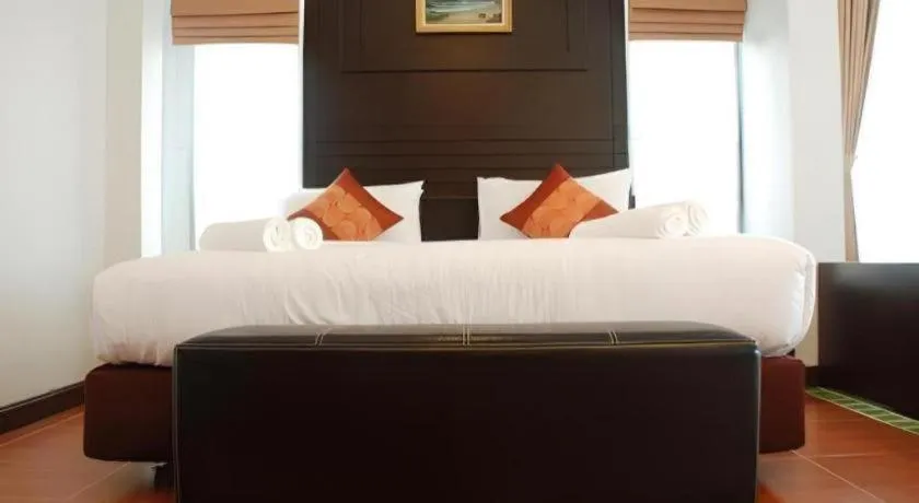 Bed in Nattha Waree Hot Spring Resort and Spa