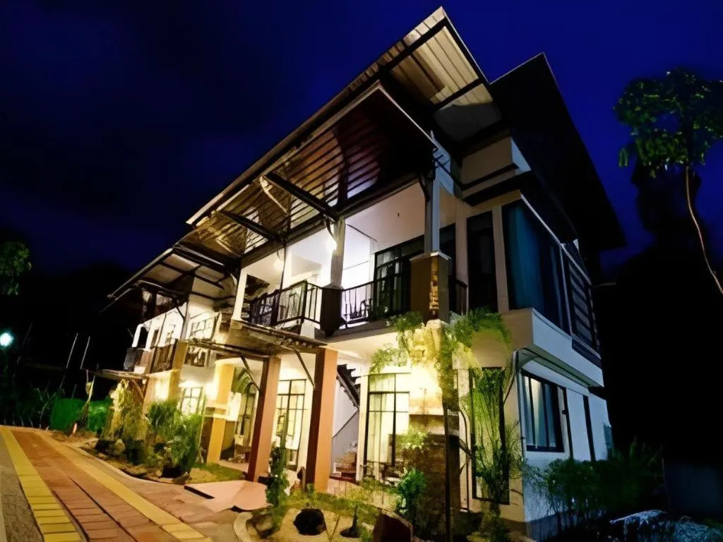 Nattha Waree Hot Spring Resort and Spa