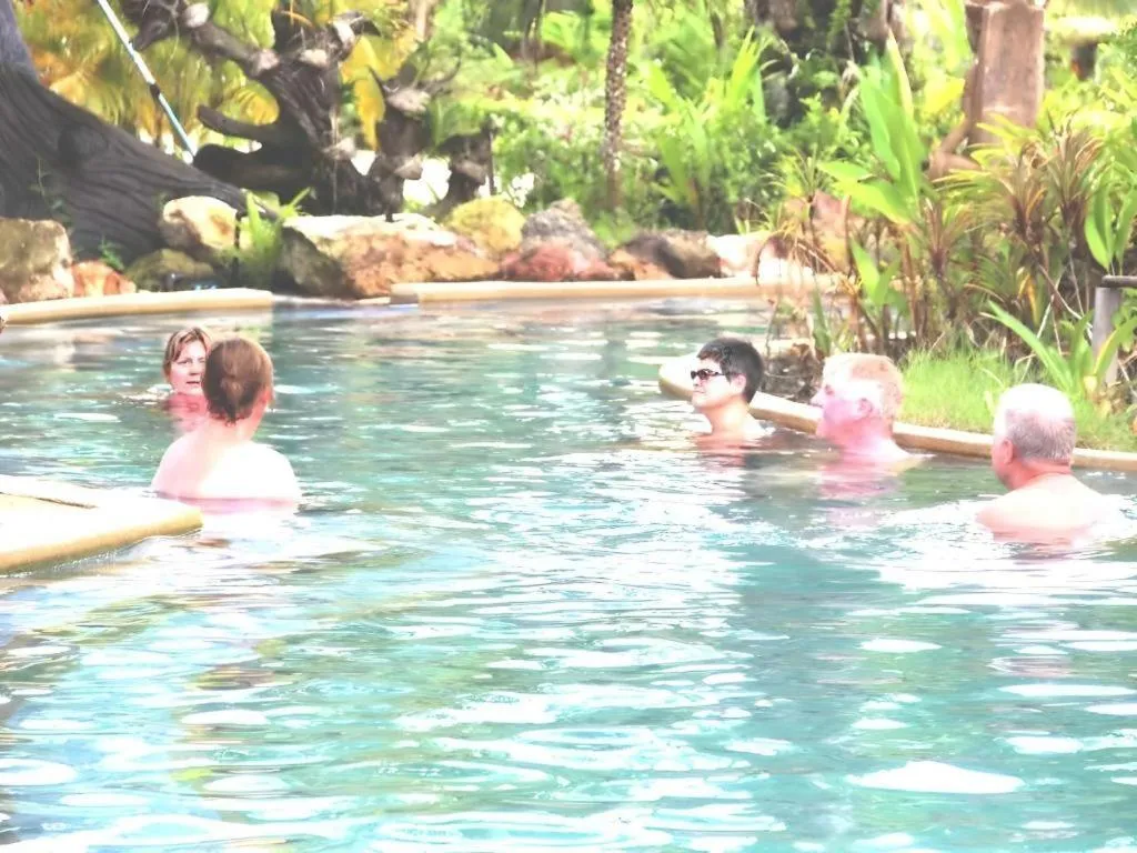 Nattha Waree Hot Spring Resort and Spa