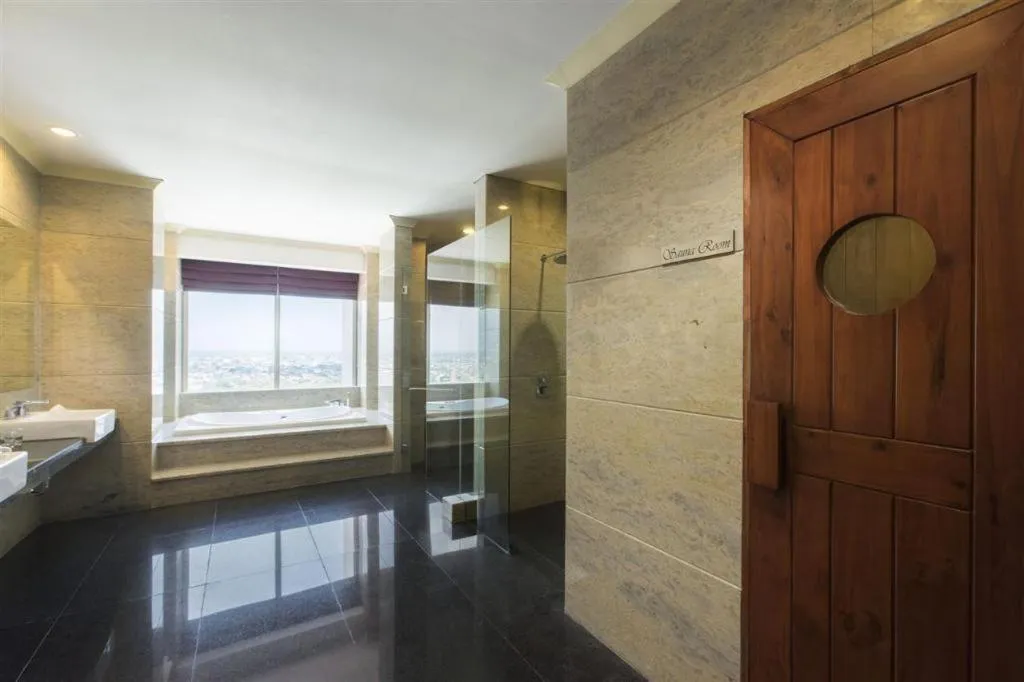 CLARO Makassar Hotel & Convention