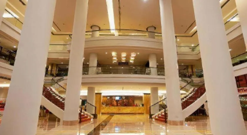 CLARO Makassar Hotel & Convention