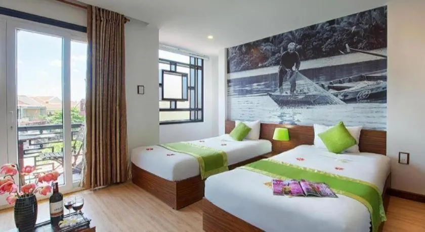 Bed in Vinh Hung 2 City Hotel