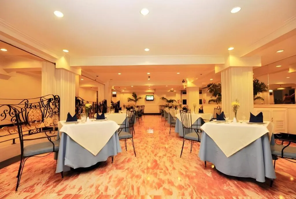 Las Palmas Hotel de Manila