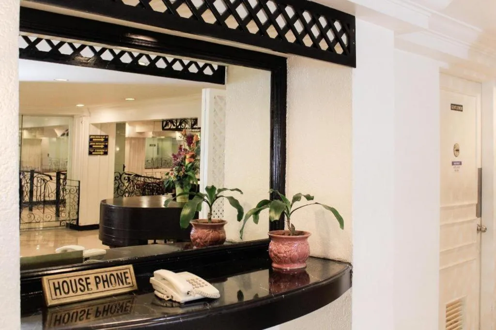 Las Palmas Hotel de Manila