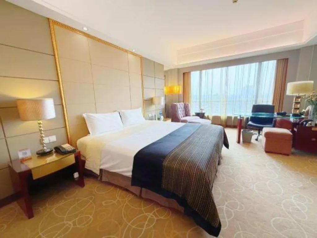 Bed in Wellton International Hotel