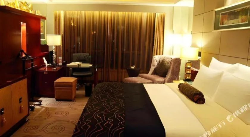 Bed in Wellton International Hotel