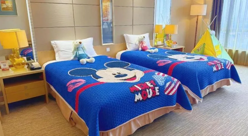 Bed in Wellton International Hotel