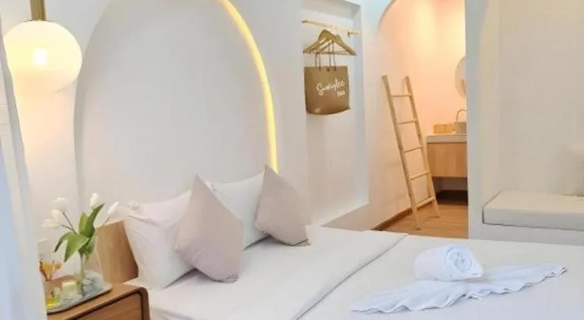 Bed in Sawasdee Coco Resort