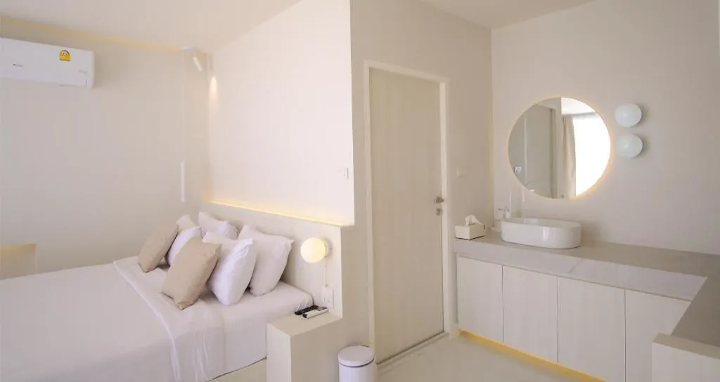 Bed in Sawasdee Coco Resort