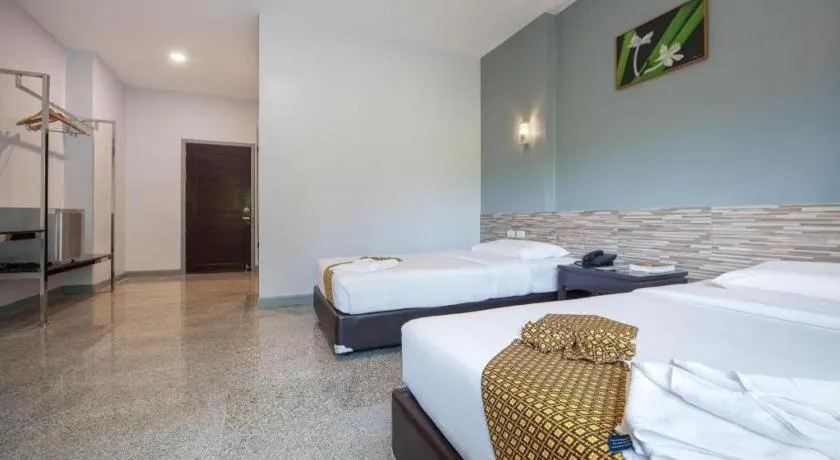 Bed in Kaew Samui Resort