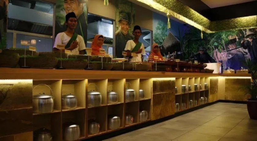 Orchardz Hotel Ayani