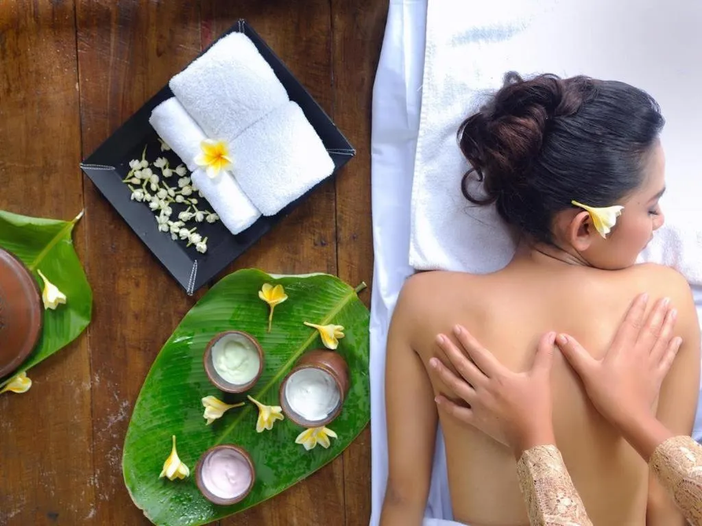 Orchardz Hotel Ayani