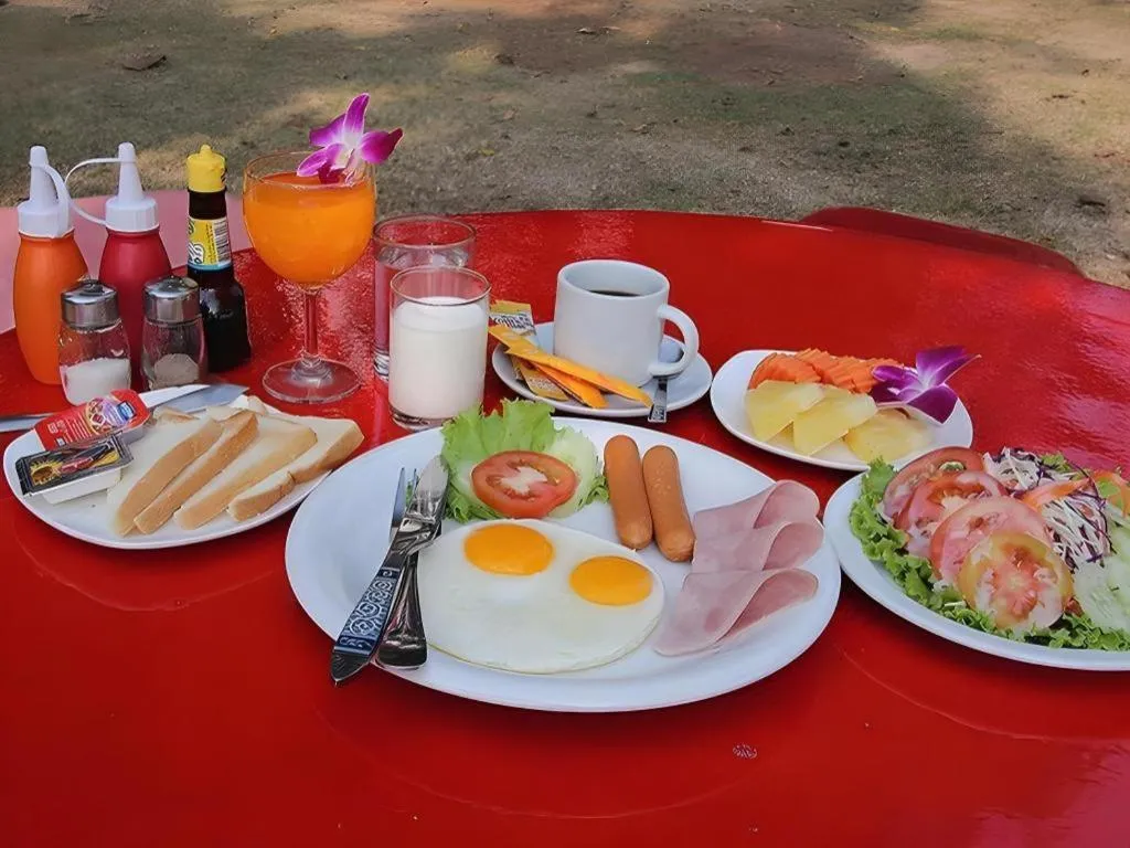 Chayada Garden House and Resort Hotel