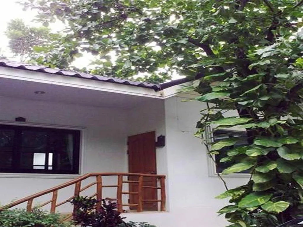 Chayada Garden House and Resort Hotel