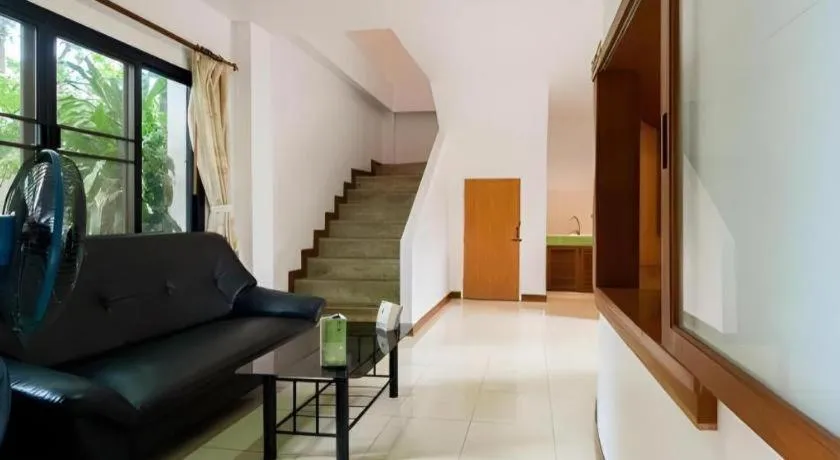 Chayada Garden House and Resort Hotel