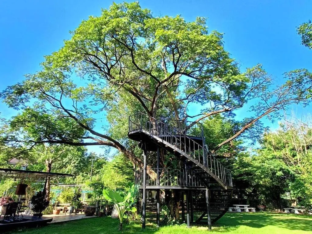 Chayada Garden House and Resort Hotel