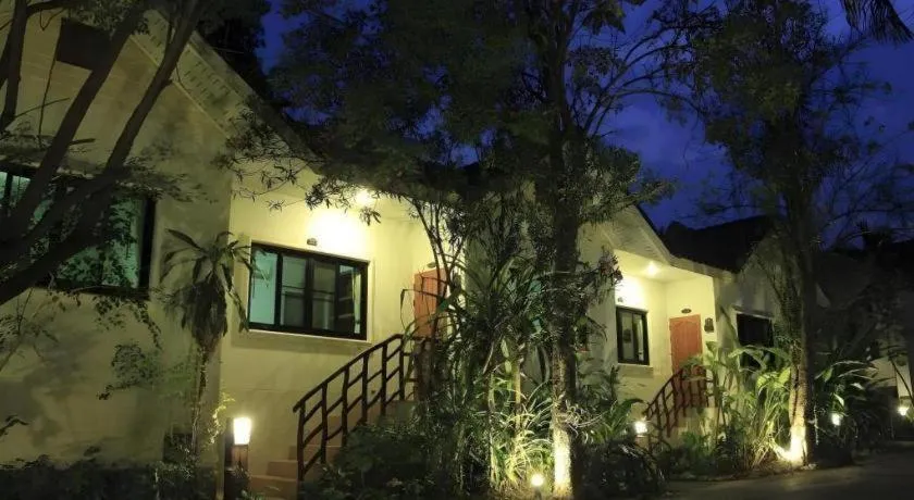 Chayada Garden House and Resort Hotel