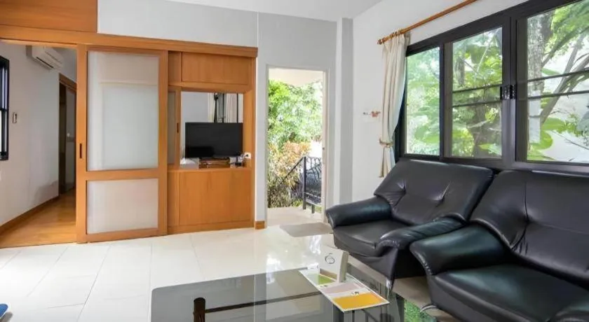 Chayada Garden House and Resort Hotel