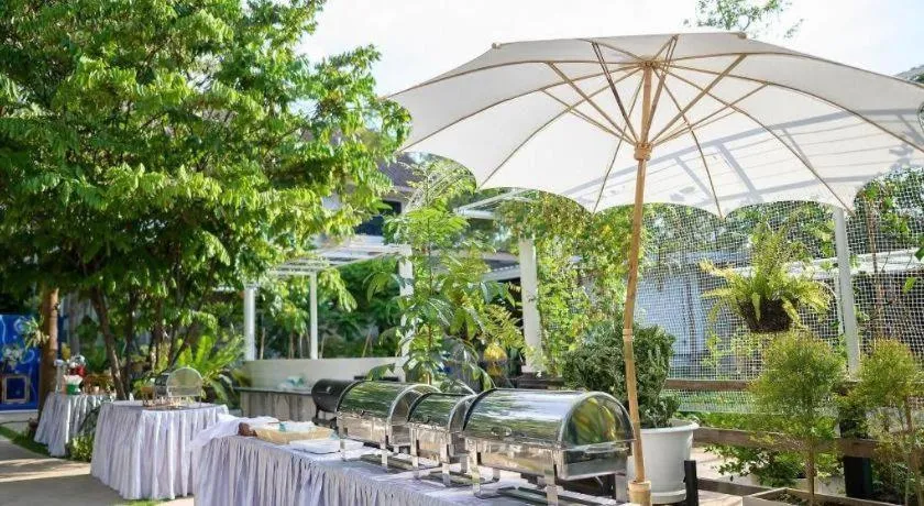 Chayada Garden House and Resort Hotel