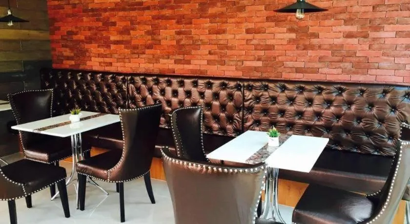 Chayada Garden House and Resort Hotel