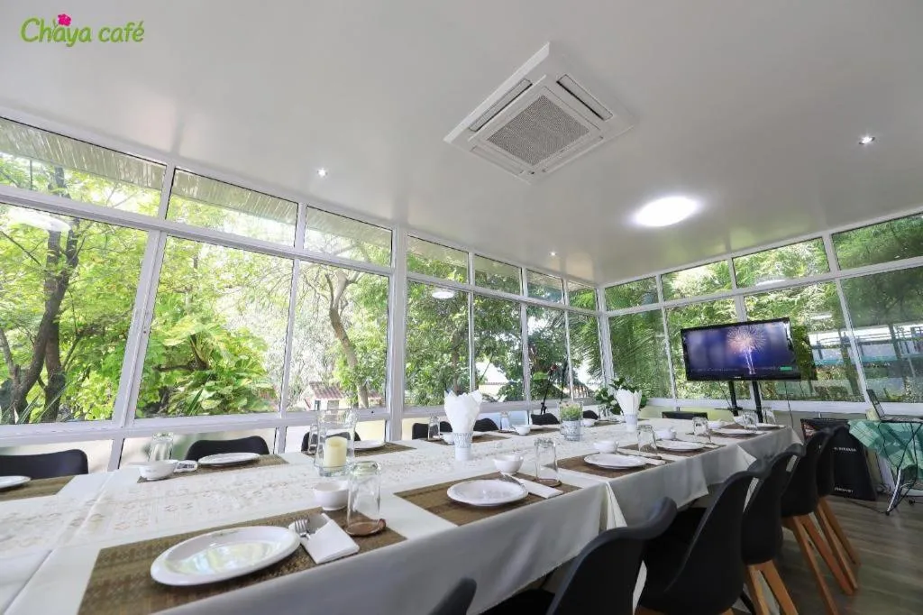 Chayada Garden House and Resort Hotel