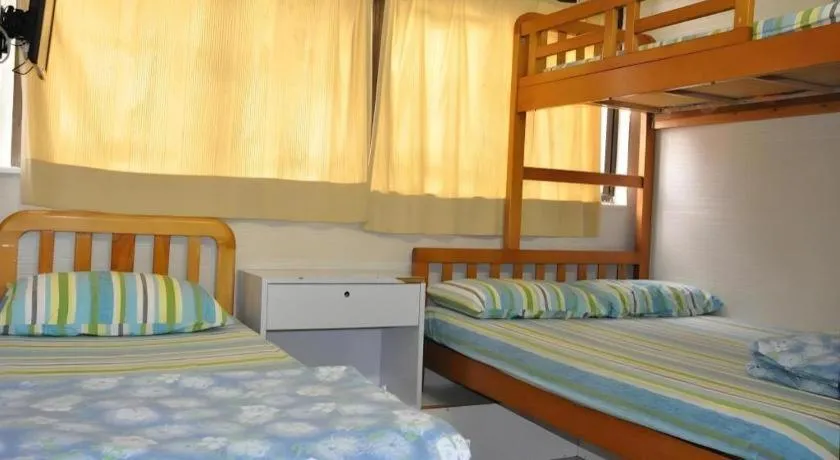 Bed in Dragon Hostel Hong Kong