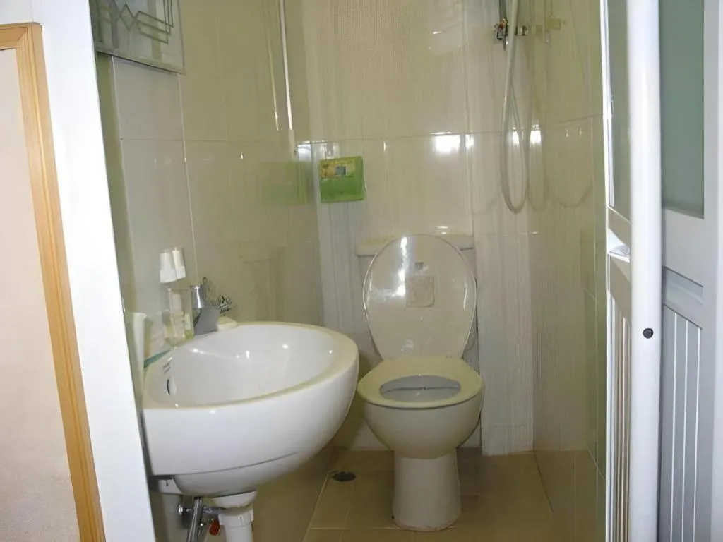 Dragon Hostel Hong Kong