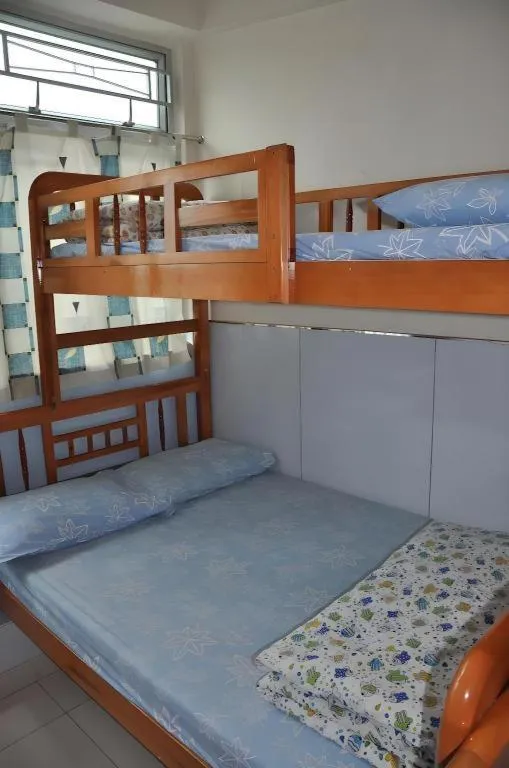 Bed in Dragon Hostel Hong Kong