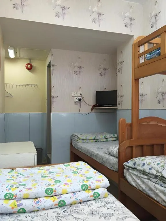 Bed in Dragon Hostel Hong Kong