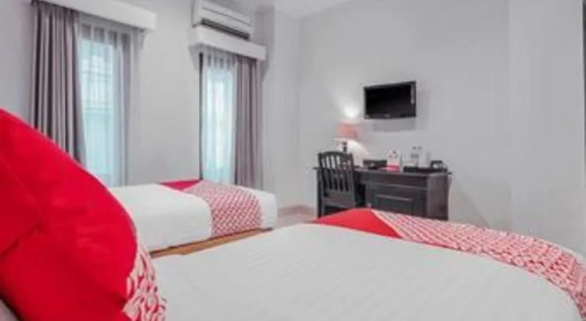 Bed in Sriwijaya Hotel