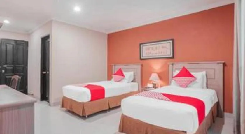 Bed in Sriwijaya Hotel