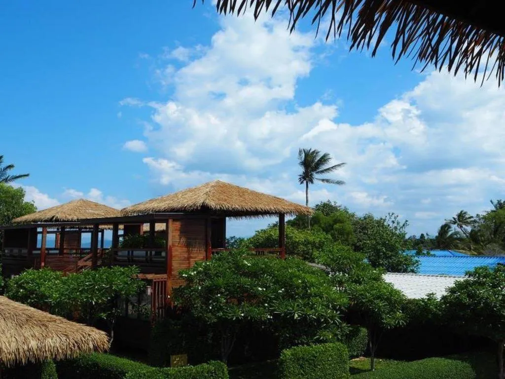 The Blue Sky Resort@ Koh Payam