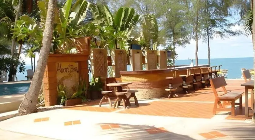 Supar Royal Beach Hotel