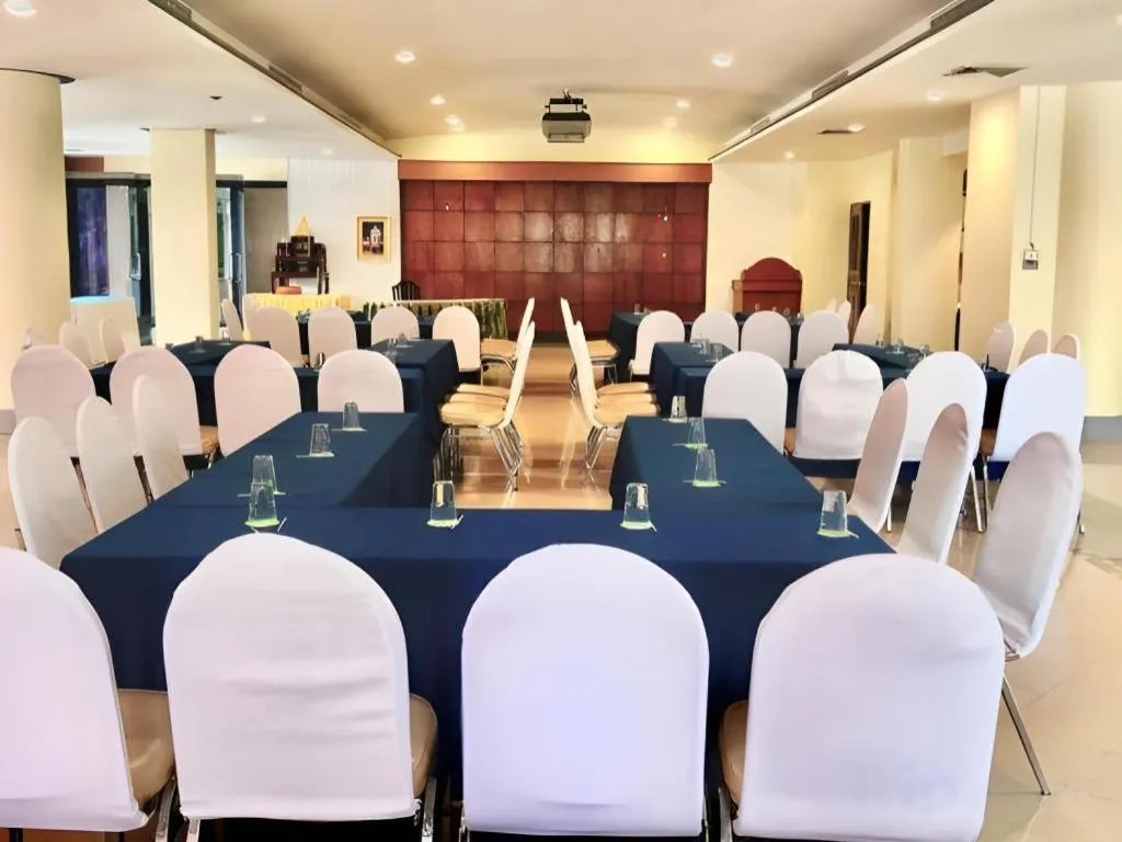 Supar Royal Beach Hotel