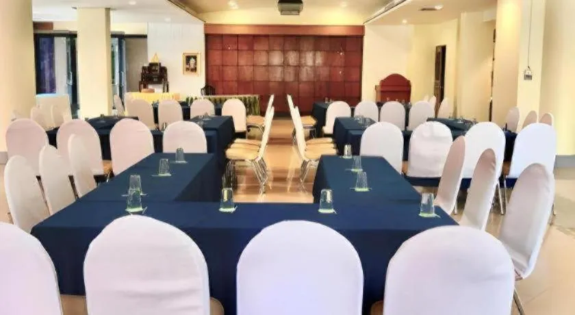 Supar Royal Beach Hotel