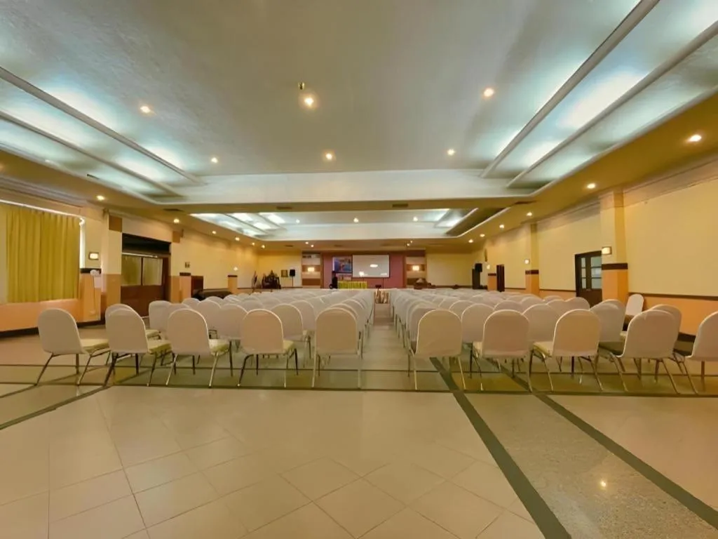 Supar Royal Beach Hotel