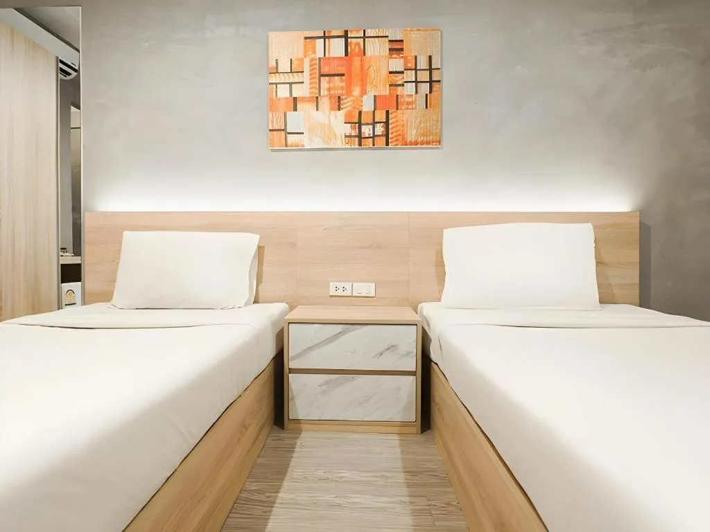 Bed in B2 Santitham Boutique & Budget Hotel