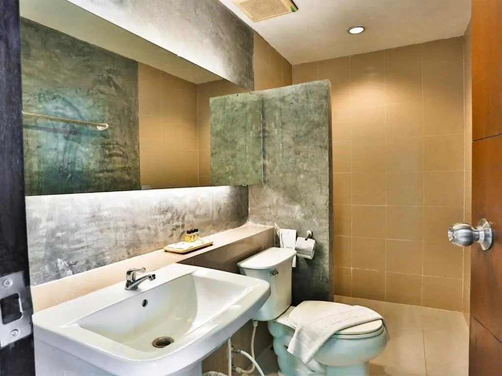 B2 Green Boutique and Budget Hotel