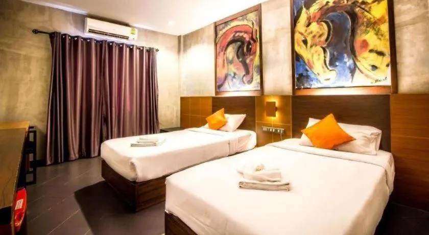 Bed in B2 Airport Boutique & Budget Hotel