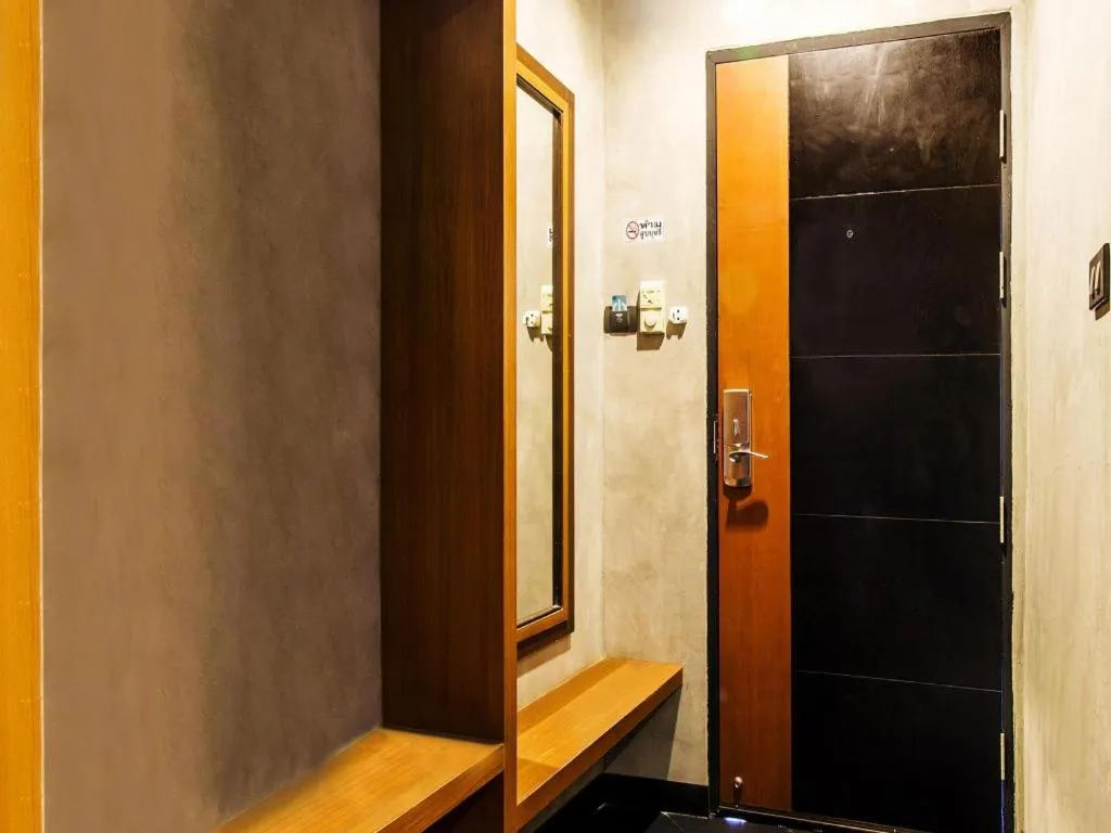 B2 Airport Boutique & Budget Hotel