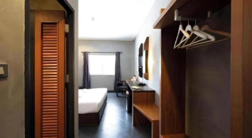 Bed in B2 Airport Boutique & Budget Hotel