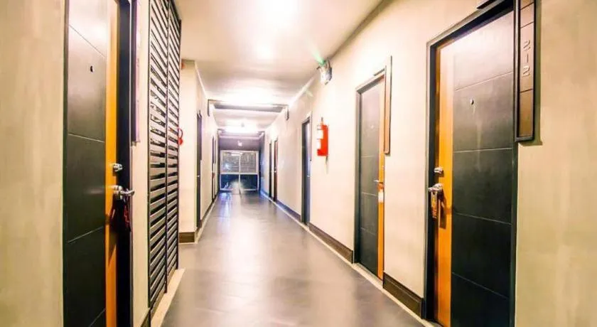 B2 Airport Boutique & Budget Hotel