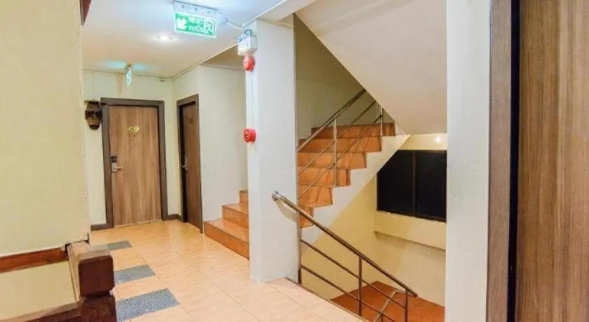 B2 Airport Boutique & Budget Hotel