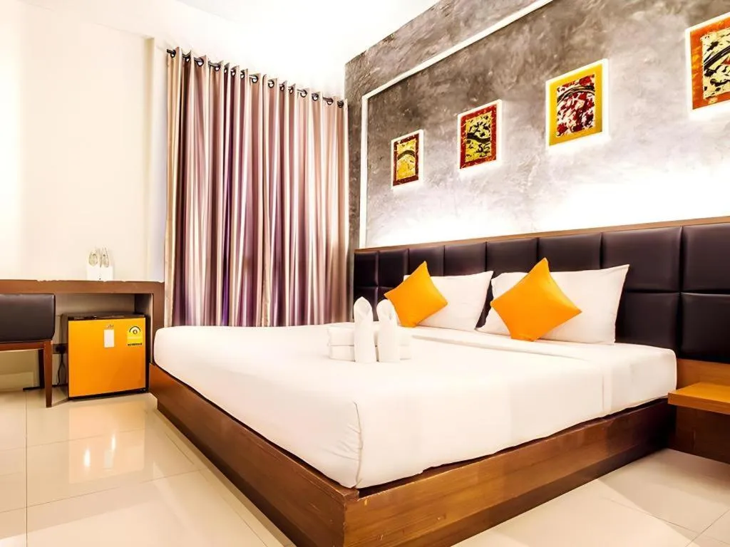 Bed in B2 Thippanate Boutique & Budget Hotel