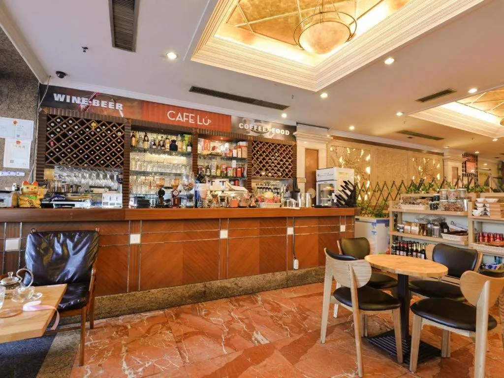 New Pearl River Hotel